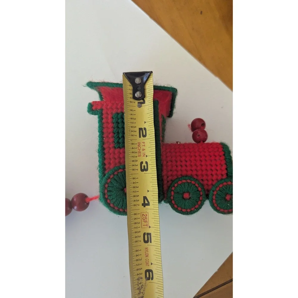 Handmade Plastic Canvas Christmas Train Garland Noel Toys Red Green 25 Inch